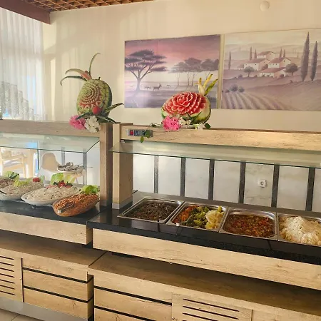 Holiday Hotel