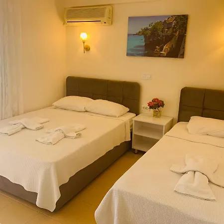 Holiday Hotel Кушадасы